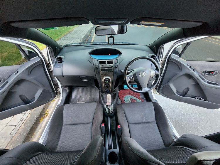 Toyota Yaris 2010.0 มือสอง เบนซิน ไมล์  สภาพนางฟ้า มือเดียว - Image 4