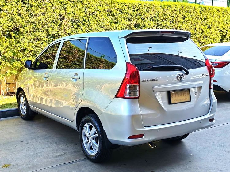 Toyota Avanza 2014.0 มือสอง เบนซิน ไมล์ สภาพนางฟ้า เช็กศูนย์ทุกระยะ - Image 4