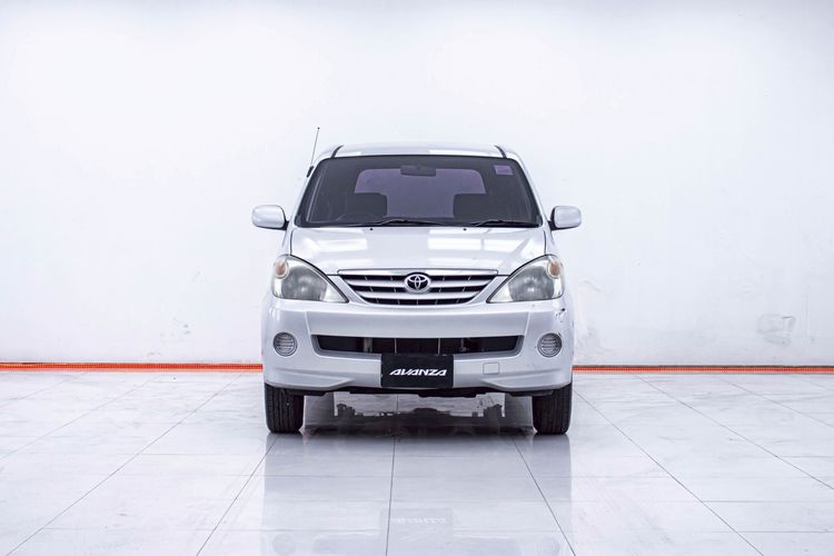 Toyota Avanza 2004.0 มือสอง เบนซิน ไมล์  รถบ้านแท้ ราคาถูก - Image 4
