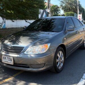 Toyota Camry 2004.0 มือสอง เบนซิน ไมล์ ไม่เคยชน ฟรีดาวน์