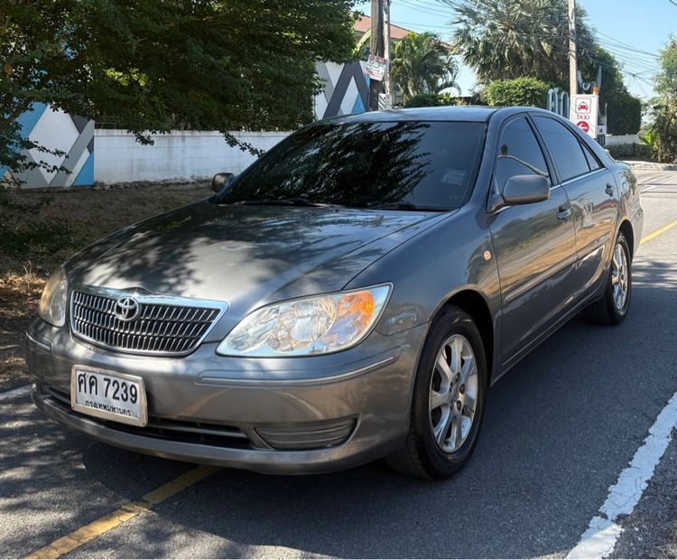 Toyota Camry 2004.0 มือสอง เบนซิน ไมล์ ไม่เคยชน ฟรีดาวน์