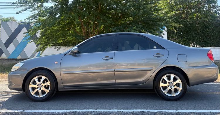 Toyota Camry 2004.0 มือสอง เบนซิน ไมล์ ไม่เคยชน ฟรีดาวน์ - Image 4