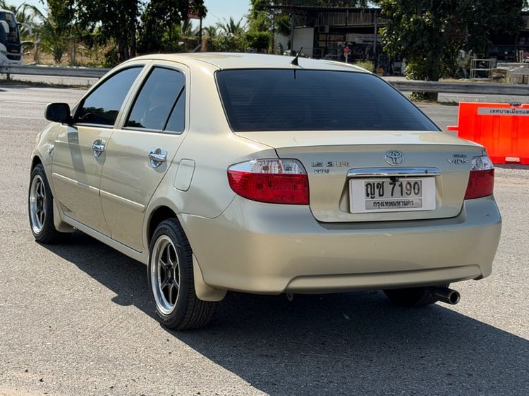 Toyota Vios 2004.0 มือสอง เบนซิน ไมล์  ไมล์แท้ เครดิตดีออกรถ 0 บาท - Image 3