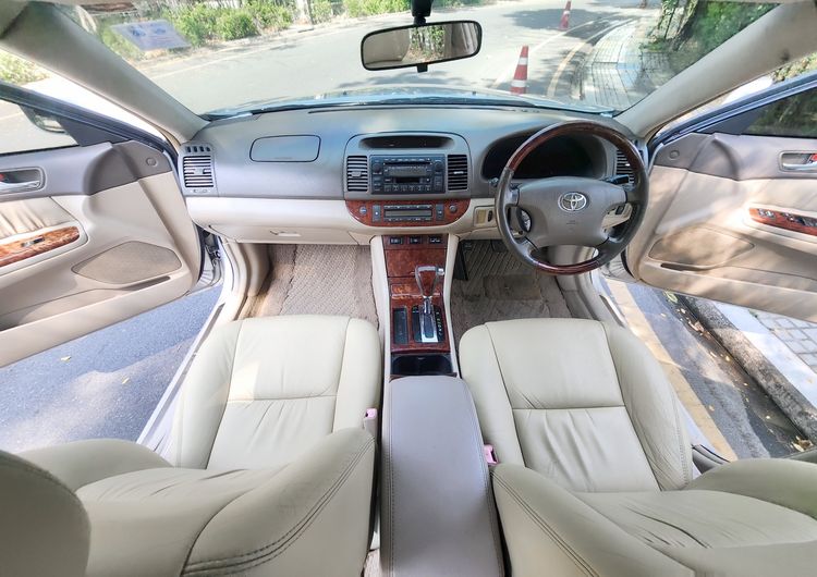 Toyota Camry 2004.0 มือสอง เบนซิน ไมล์  เครดิตดีออกรถ 0 บาท รถบ้านแท้ - Image 4